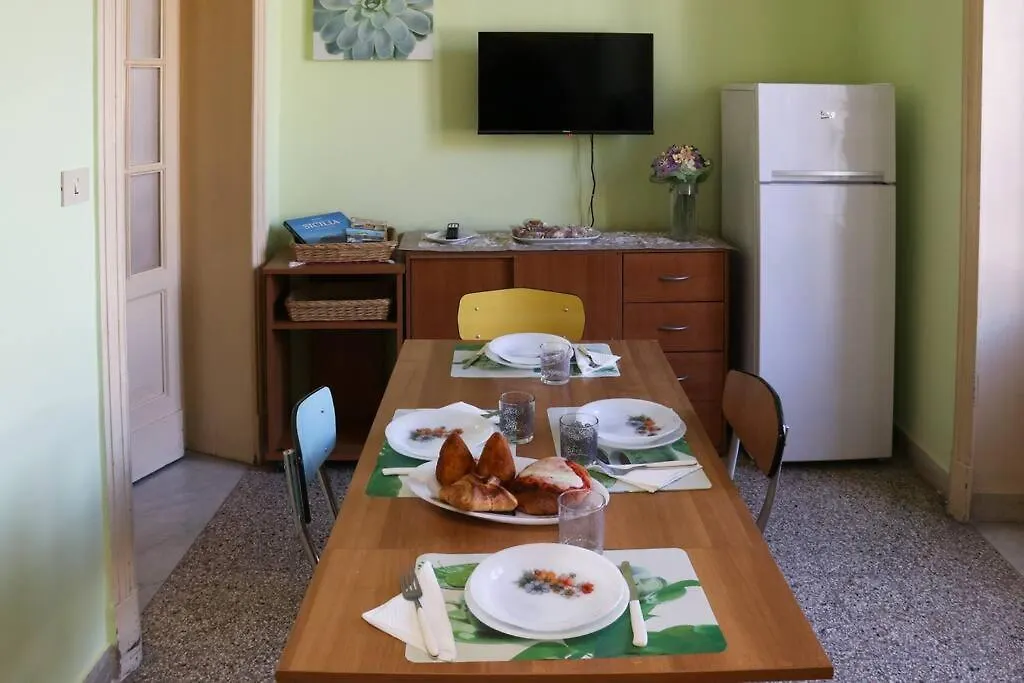 Palazzo Vitrano - Tourist Apartment Catania Italy