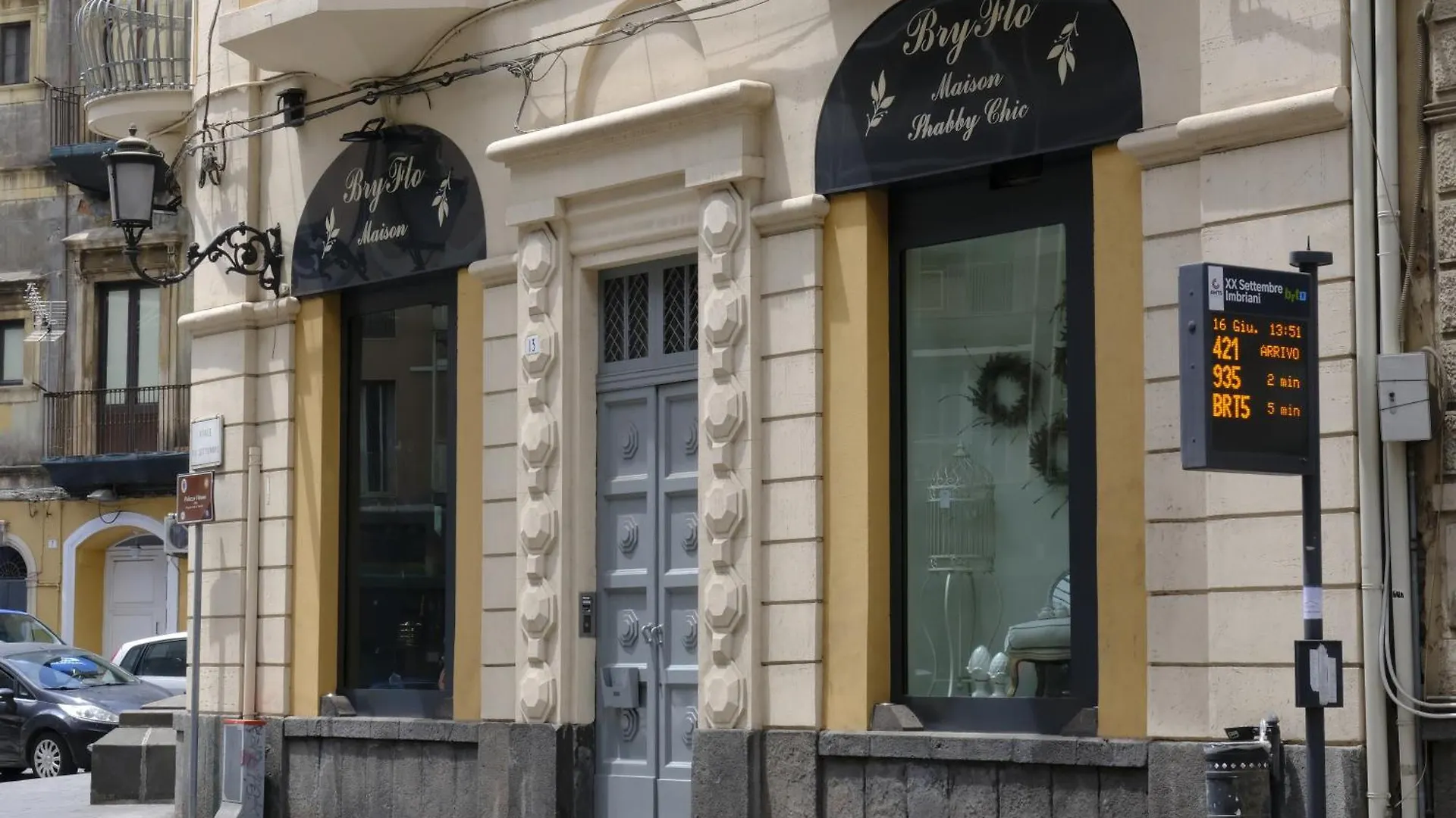 Palazzo Vitrano - Tourist Apartment Catania 0*,  Italy