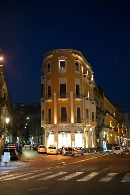 Palazzo Vitrano - Tourist Apartment Catania 0*,