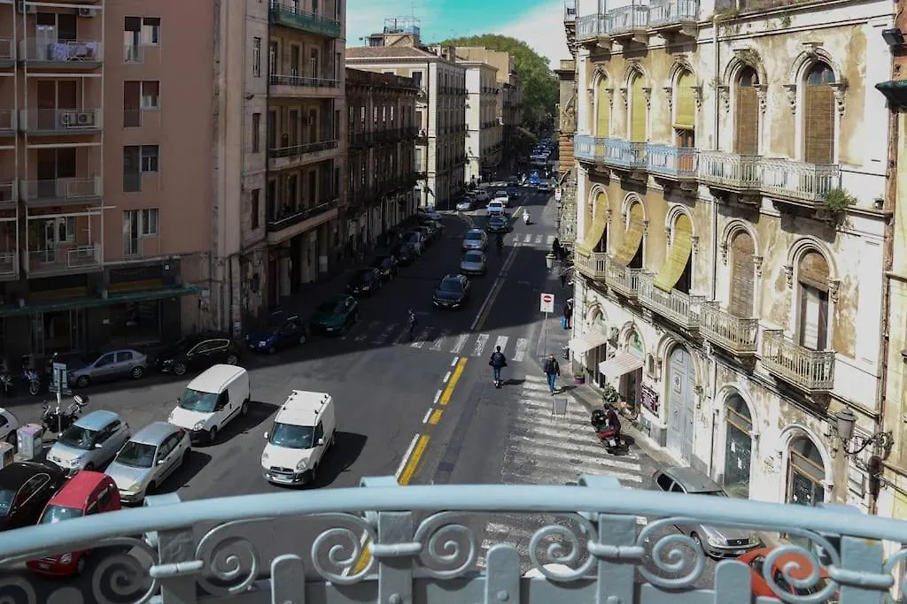 Palazzo Vitrano - Tourist Apartment Catania Italy